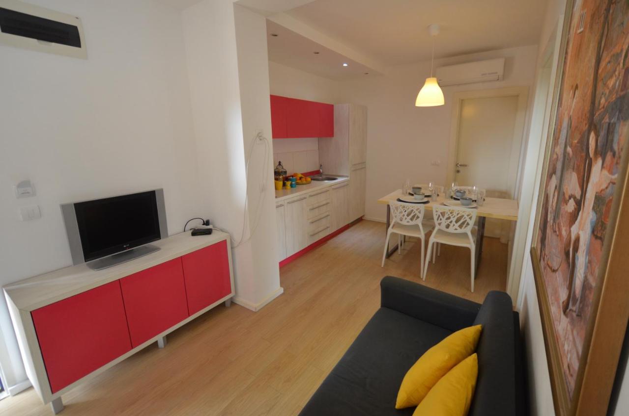 Novigrad Istria Apartments Karmen Maria מראה חיצוני תמונה